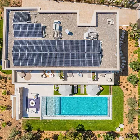 Willa Gotmar By Balearic