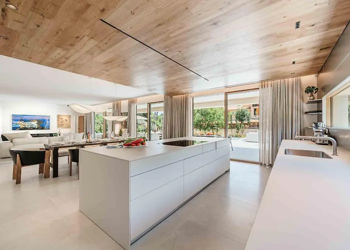 Gotmar By Balearic פוינסה