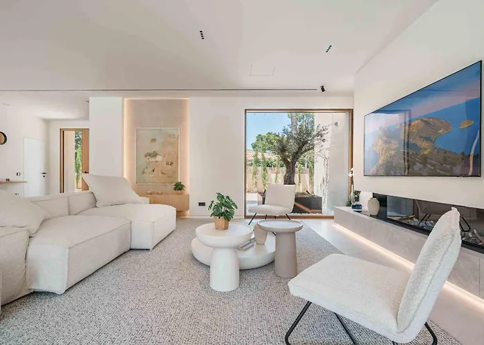 Gotmar By Balearic Pollensa